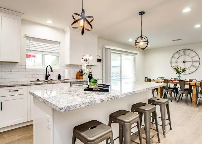 Modern Comforts Near Old Town And Asu *